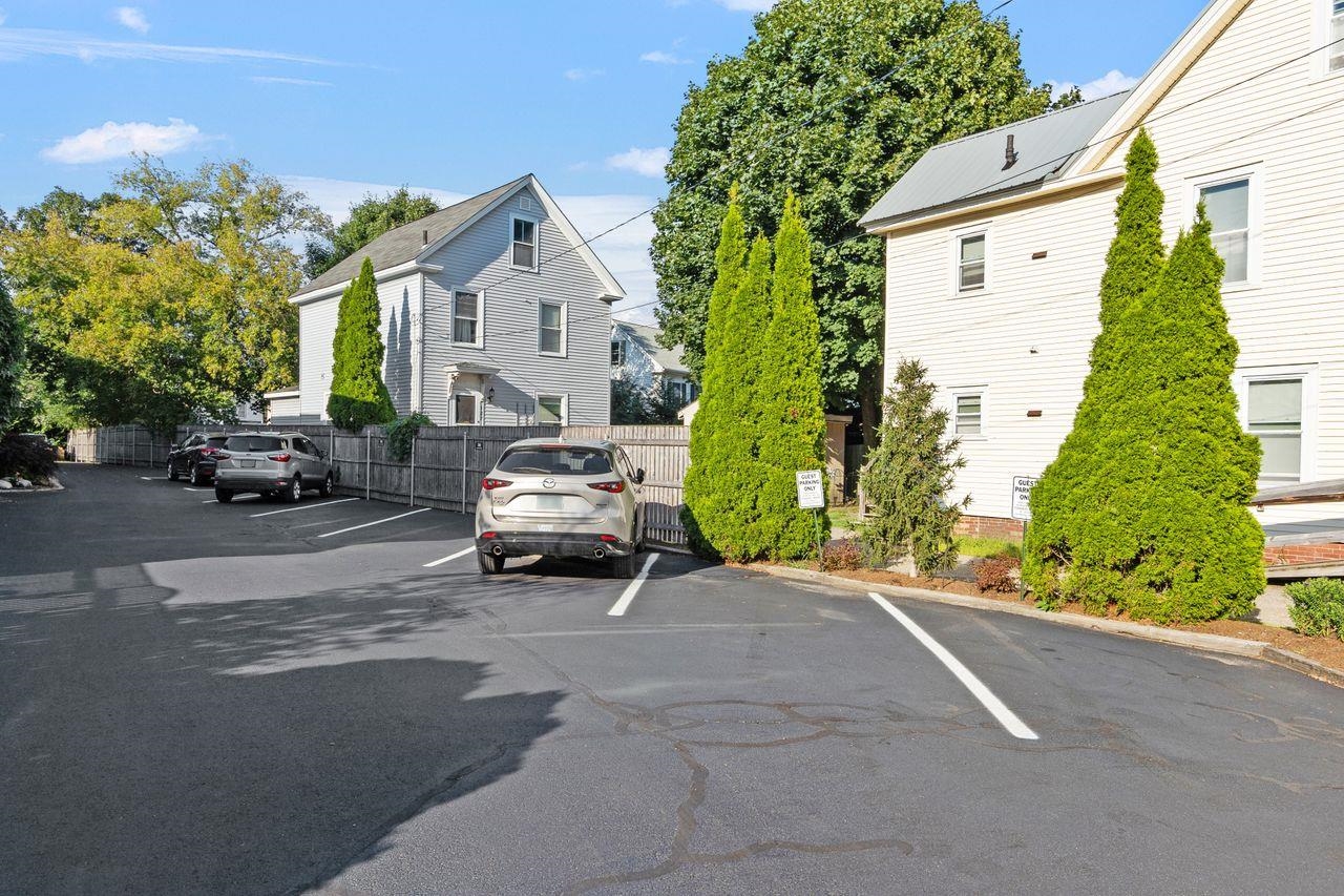 129 Front Street, Unit 101 Exeter, NH 03833 - Photo 28 of 35