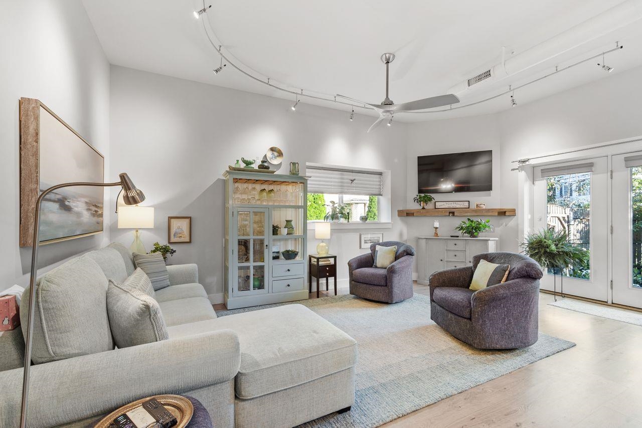 129 Front Street, Unit 101 Exeter, NH 03833 - Photo 31 of 35