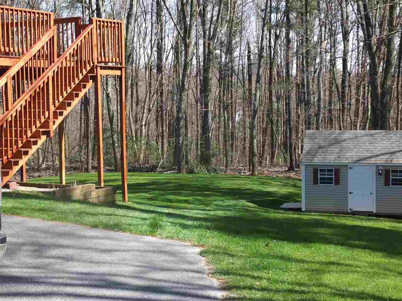 4 Derby Road Derry, NH 03038 - Photo 14 of 37