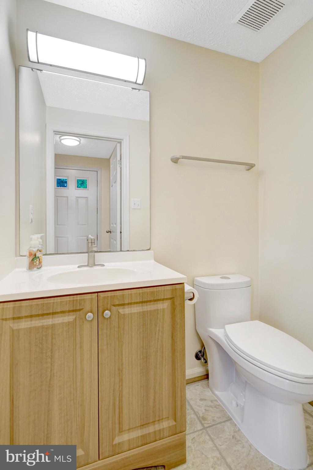 7516 Aspenpark Road Lorton, VA 22079 - Photo 19 of 58