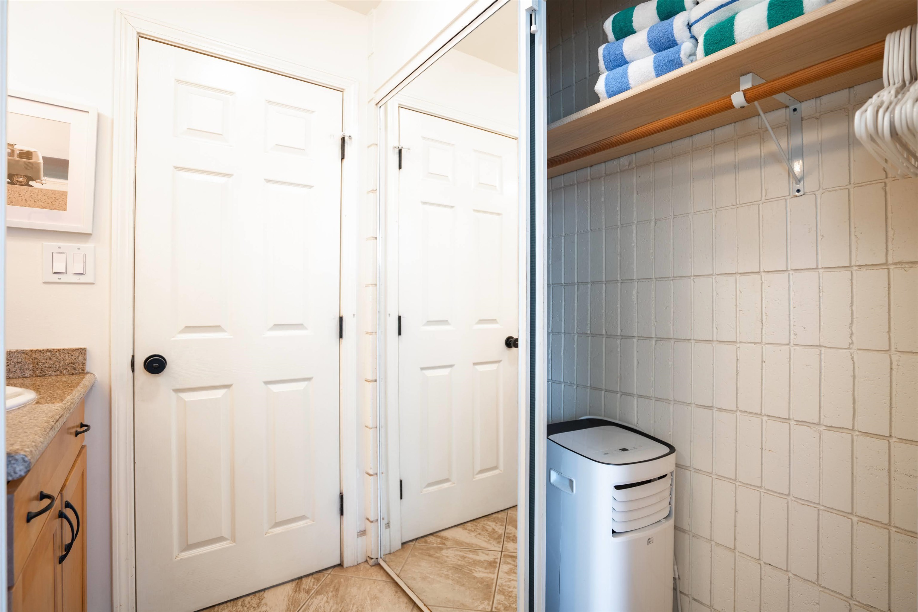 2450 South Kihei Road, Unit 301 Kihei, HI 96753 - Photo 26 of 35 a bathroom with a shower and a toilet