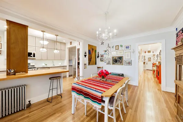 $385,000 | 1324 West Albion Avenue, Unit 1E, Chicago, IL 60626