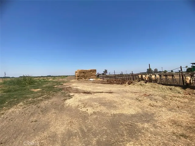 $1,200,000 | 875 West Laguna Avenue, Riverdale, CA 93656