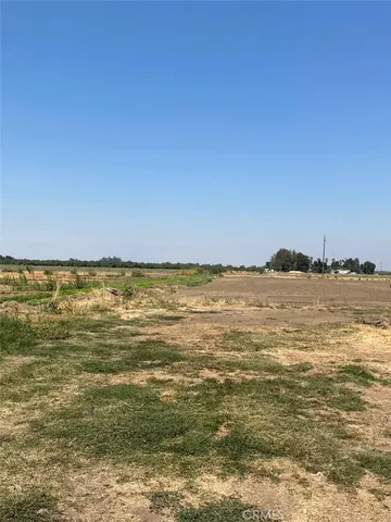 $1,200,000 | 875 West Laguna Avenue, Riverdale, CA 93656