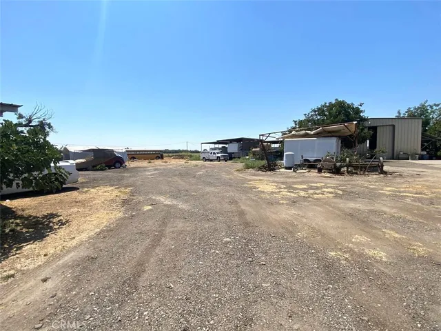 $1,200,000 | 875 West Laguna Avenue, Riverdale, CA 93656