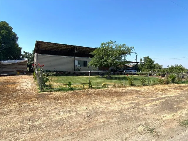 $1,200,000 | 875 West Laguna Avenue, Riverdale, CA 93656