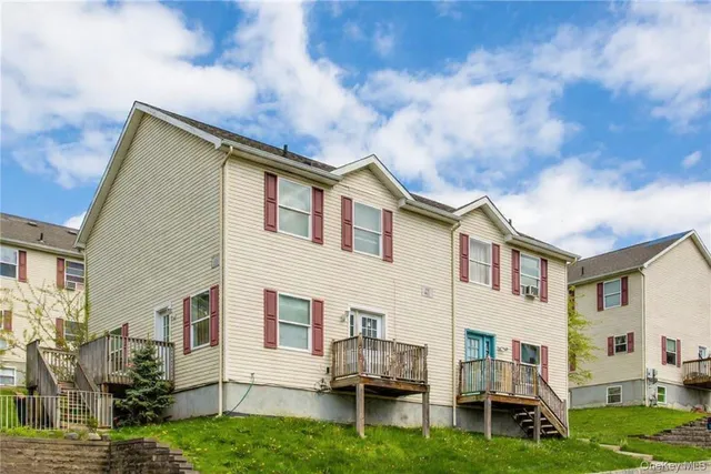 $599,000 | 1 Milla Lane, Spring Valley, NY 10977