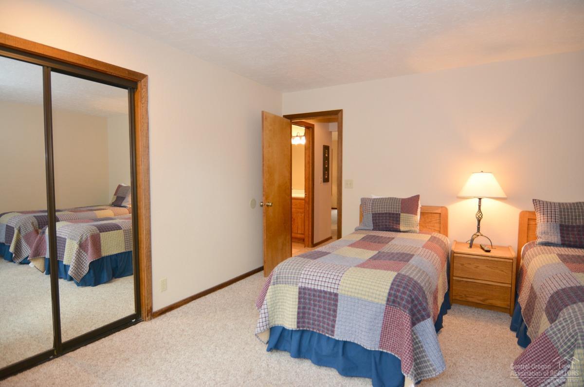 57328 Beaver Ridge Loop, Unit 13D2 Sunriver, OR 97707 - Photo 14 of 22 Additional Photo