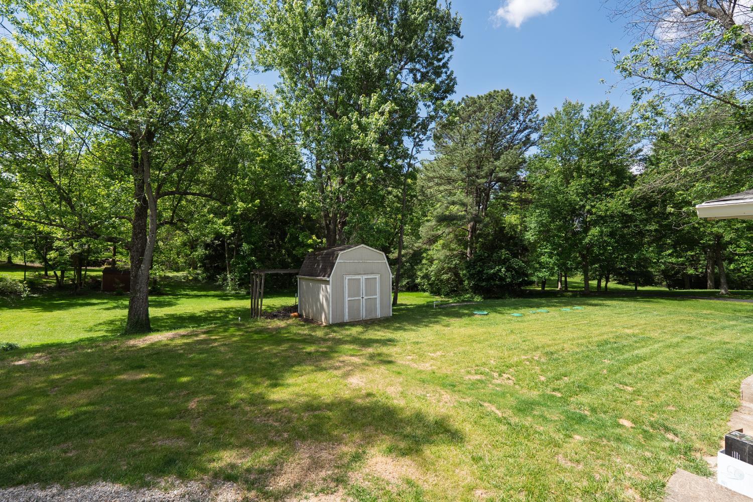 7255 Bridges Road Cincinnati, OH 45230 - Photo 7 of 31