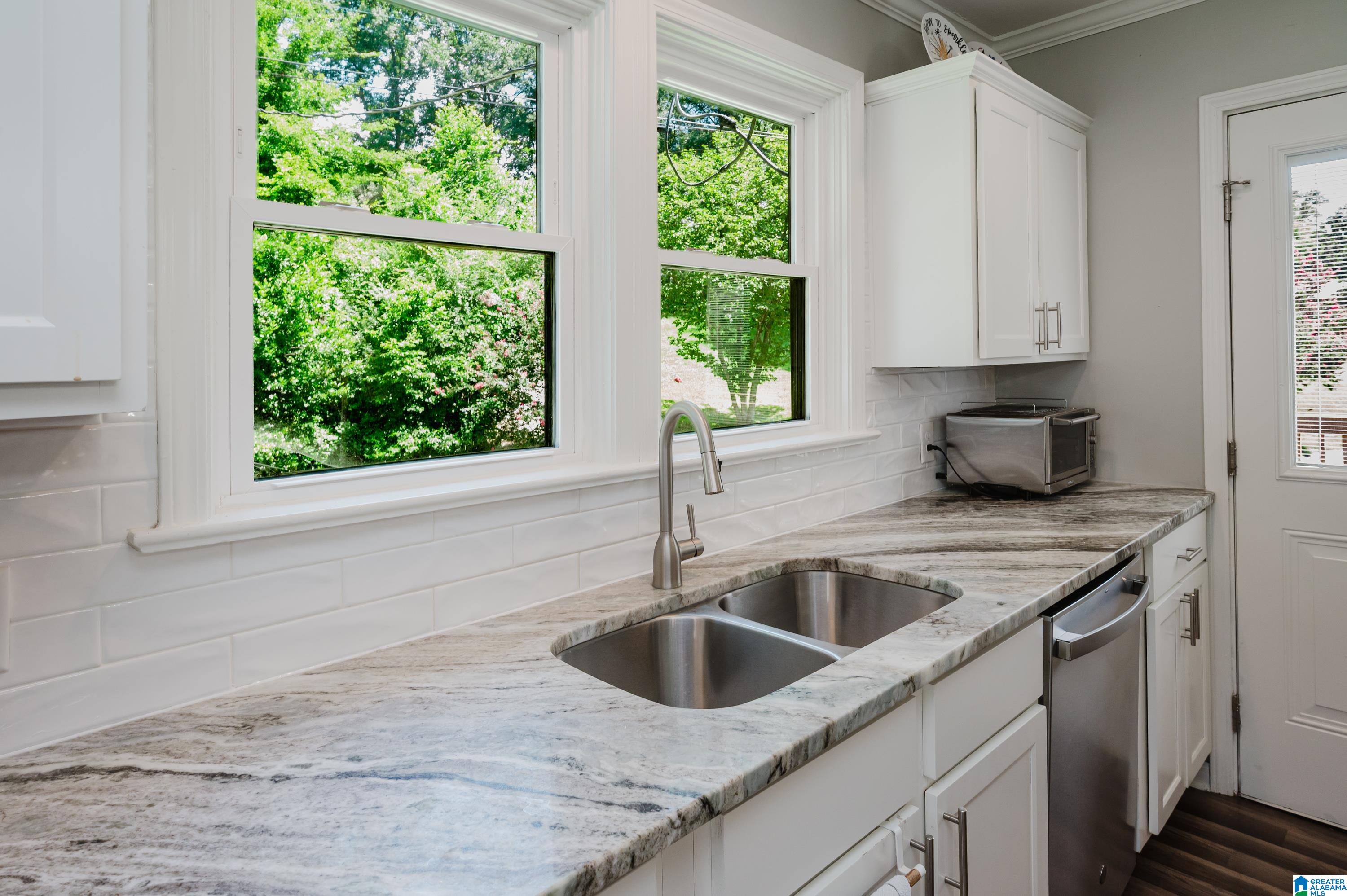 2301 Jacobs Road Vestavia Hills, AL 35216 - Photo 16 of 42 Gallery Image 16