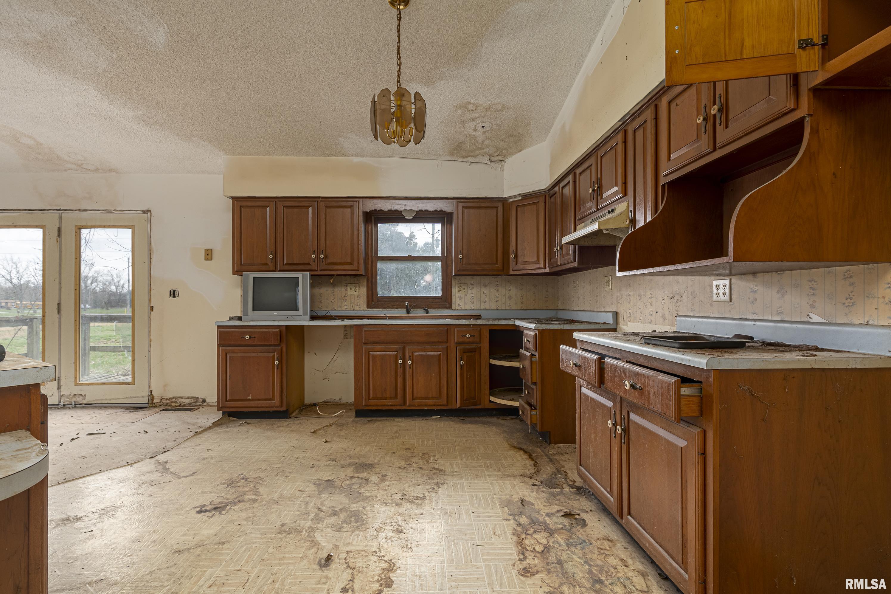 4529 Moake School Road Marion, IL 62959 - Photo 4 of 13 Gallery Image 4