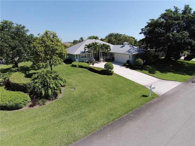 5447 Southeast Reef Way Stuart, FL 34997 - Photo 1 of 25 Gallery Image 1