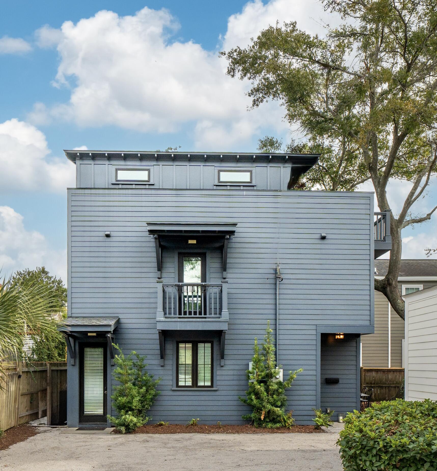 16 Cleveland Street, Unit 300 Charleston, SC 29403 - Photo 25 of 25 Exterior
