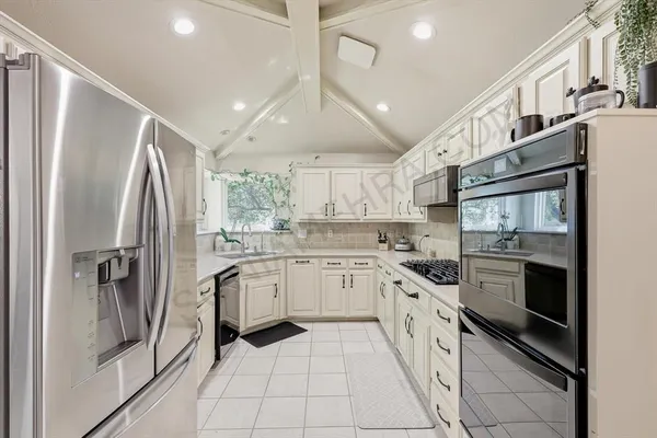 $3,750 | 748 Blue Jay Lane, Coppell, TX 75019