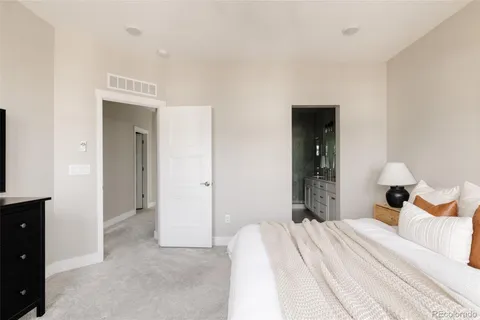 $620,000 | 10098 East 62nd Avenue, Denver, CO 80238