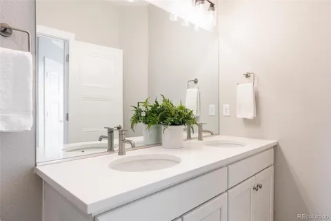 $620,000 | 10098 East 62nd Avenue, Denver, CO 80238