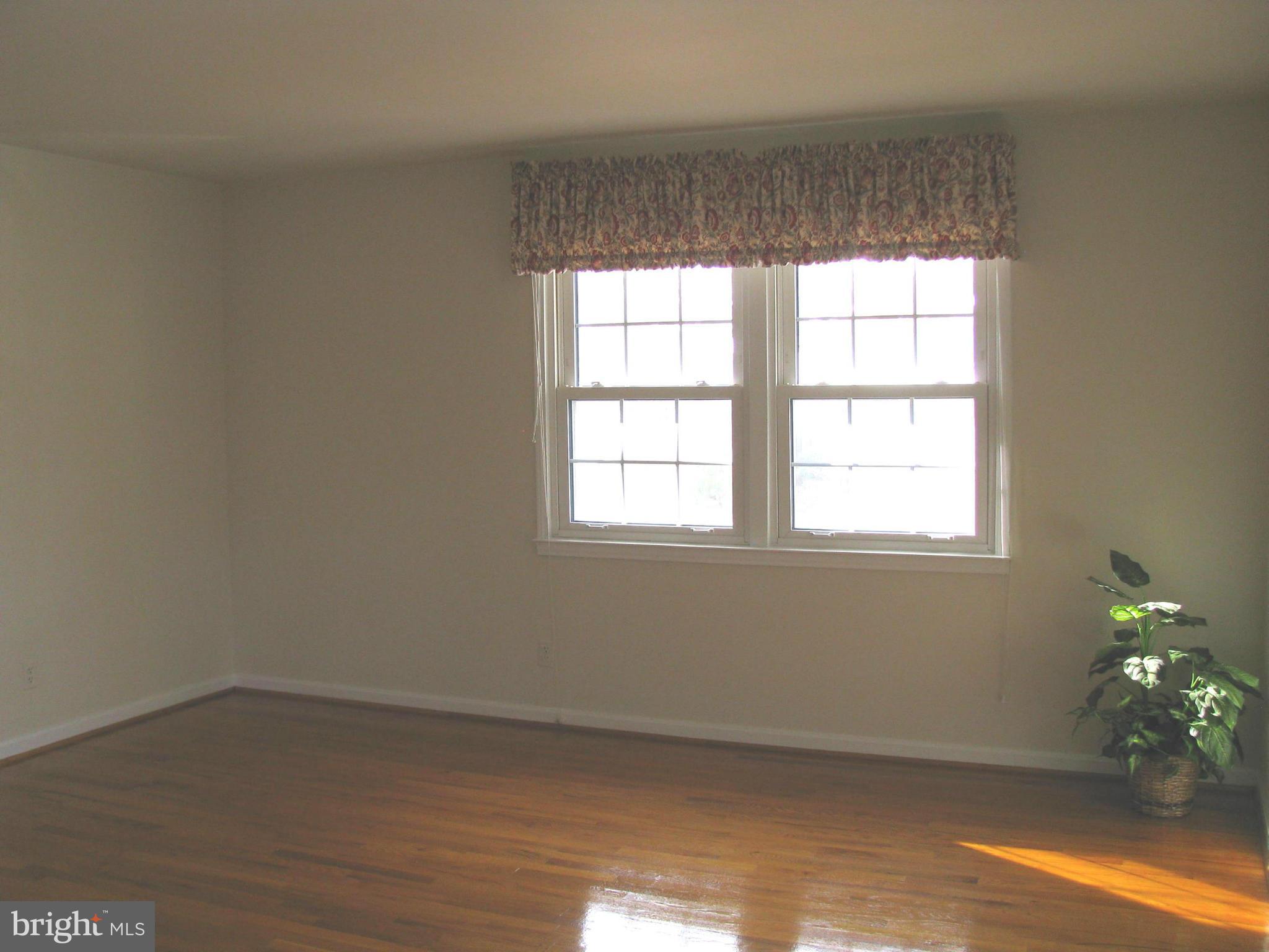 8657 Gateshead Road Alexandria, VA 22309 - Photo 14 of 29 Bedroom (Master)