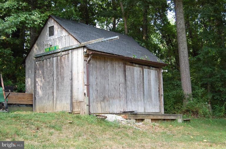 3050 Rocks Road Jarrettsville, MD 21084 - Photo 5 of 21 Tractor Shed with Electric