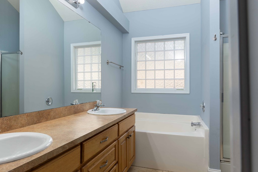 3626 Forrest Road Columbus, GA 31907 - Photo 20 of 30 primary bathroom