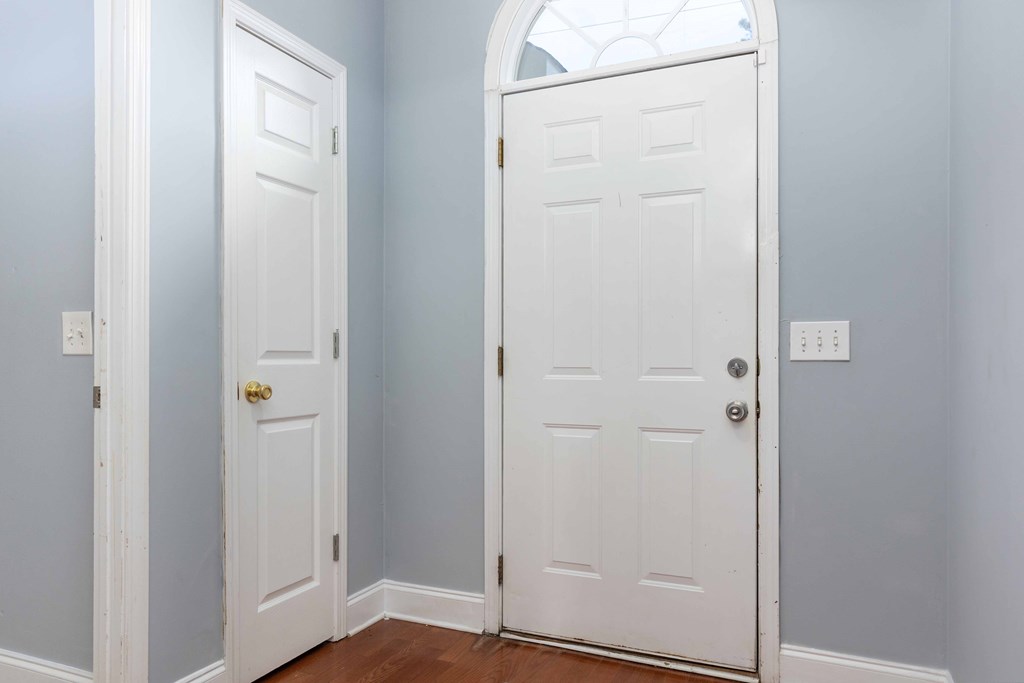 3626 Forrest Road Columbus, GA 31907 - Photo 5 of 30 foyer