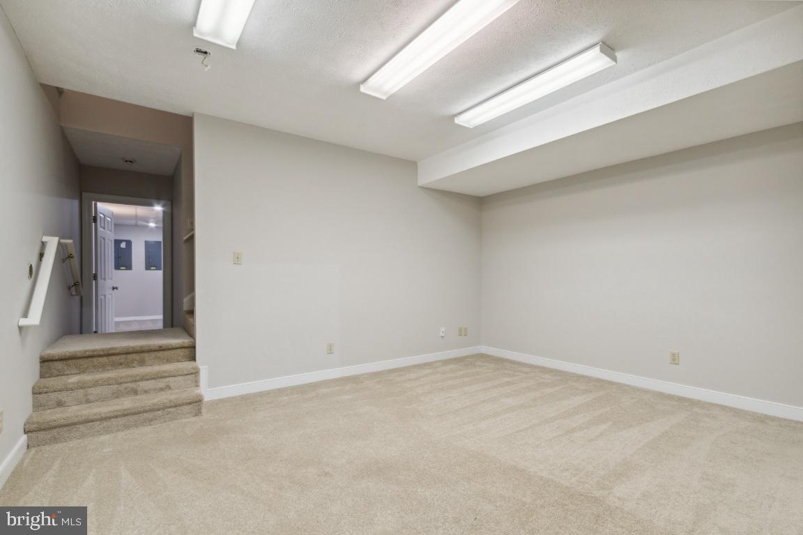 240 Sandy Ridge Road Fredericksburg, VA 22405 - Photo 33 of 43 Extra spaces that have tons of flexibility
