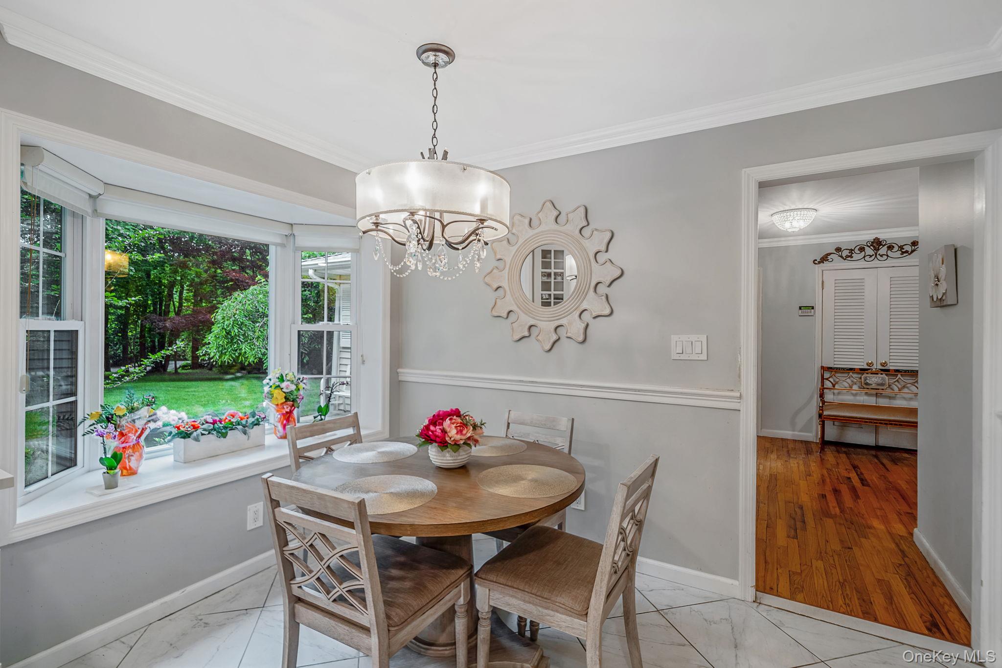 15 Cliff Road Port Jefferson, NY 11777 - Photo 14 of 38 CHarming dining area with picture window