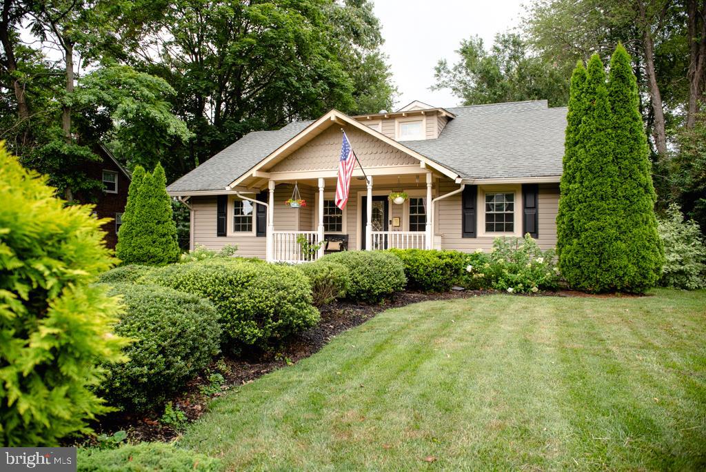 441 Larchwood Road Springfield, PA 19064 - Photo 1 of 56