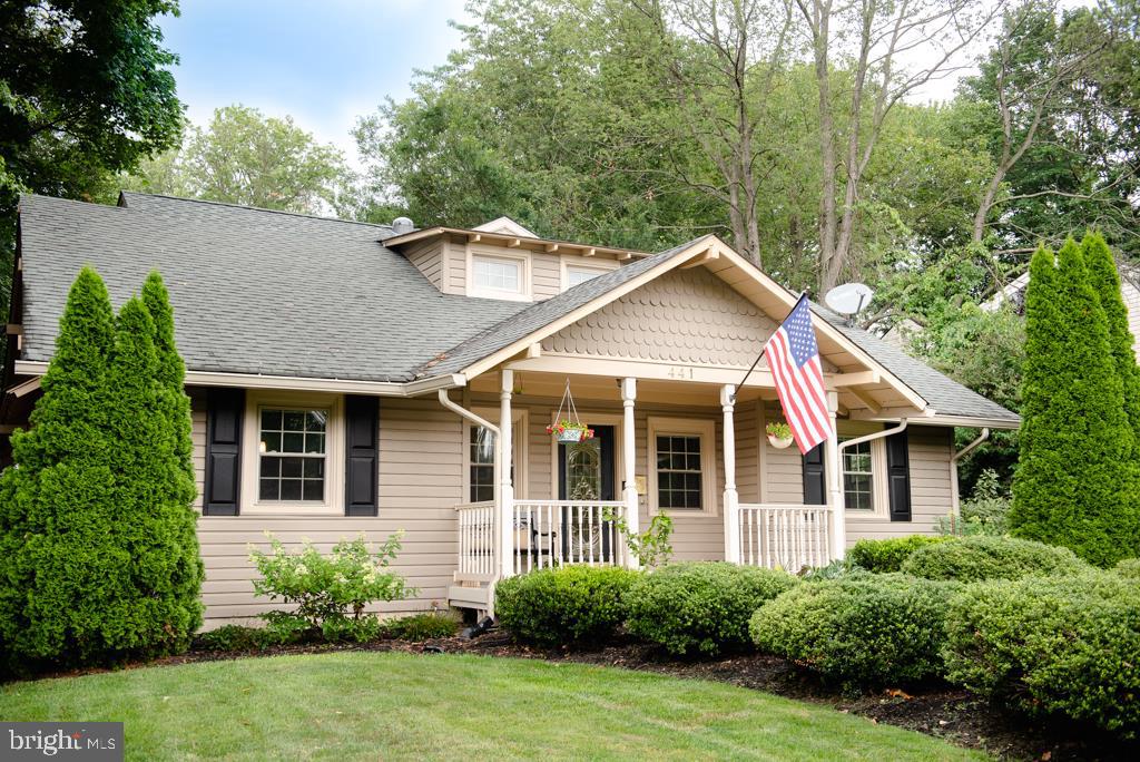 441 Larchwood Road Springfield, PA 19064 - Photo 2 of 56