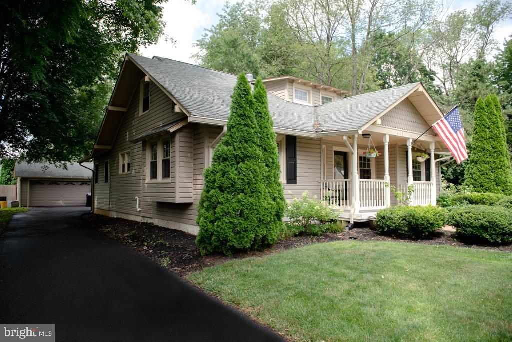 441 Larchwood Road Springfield, PA 19064 - Photo 4 of 56