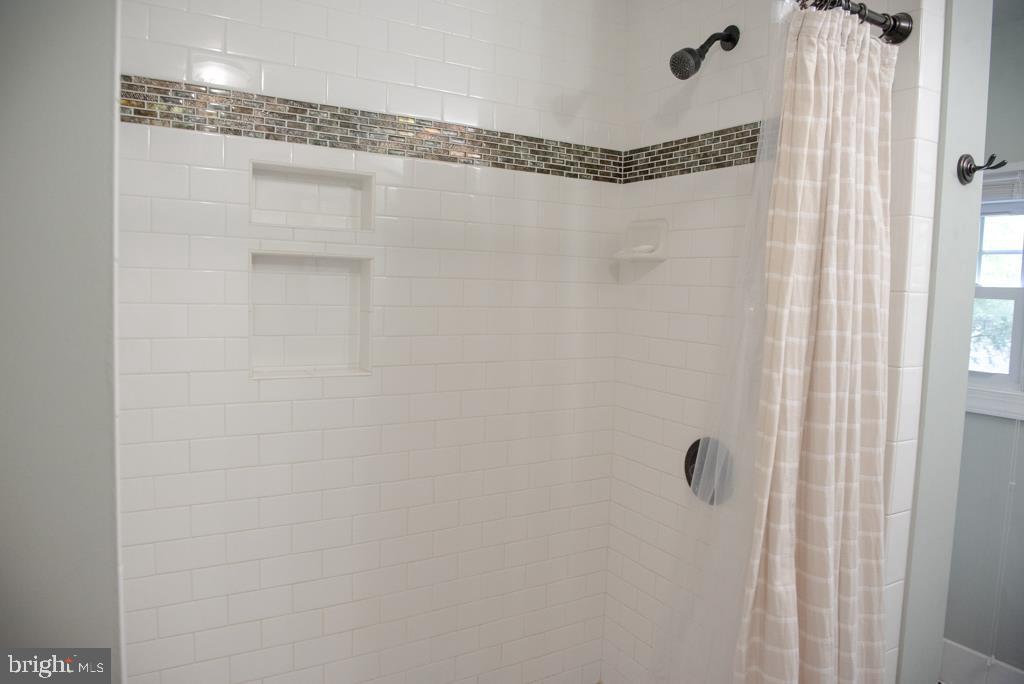 441 Larchwood Road Springfield, PA 19064 - Photo 36 of 56