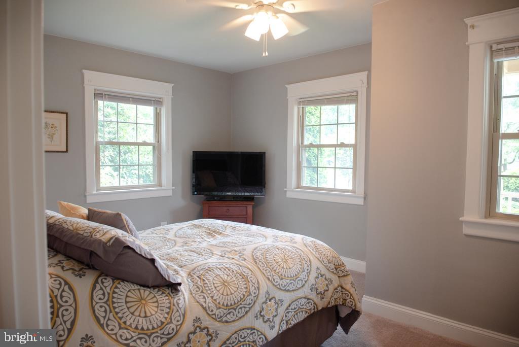 441 Larchwood Road Springfield, PA 19064 - Photo 40 of 56