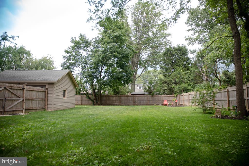 441 Larchwood Road Springfield, PA 19064 - Photo 10 of 56
