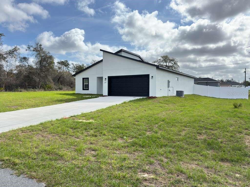 3832 Southwest 157th Place Road Ocala, FL 34473 - Photo 2 of 48