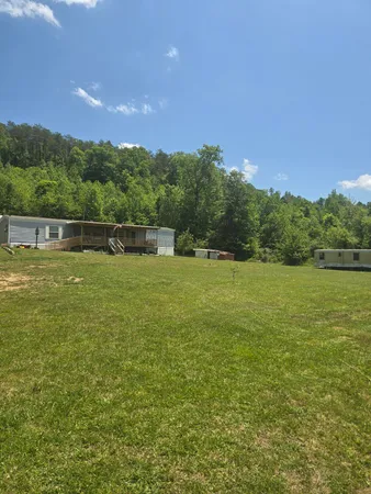$220,000 | 5425 South Ky 233, Gray, KY 40734