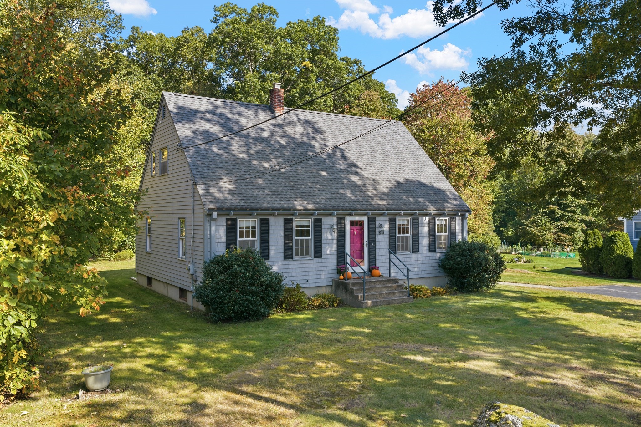 86 Delmage Road Swansea, MA 02777 - Photo 1 of 41 Gallery Image 1