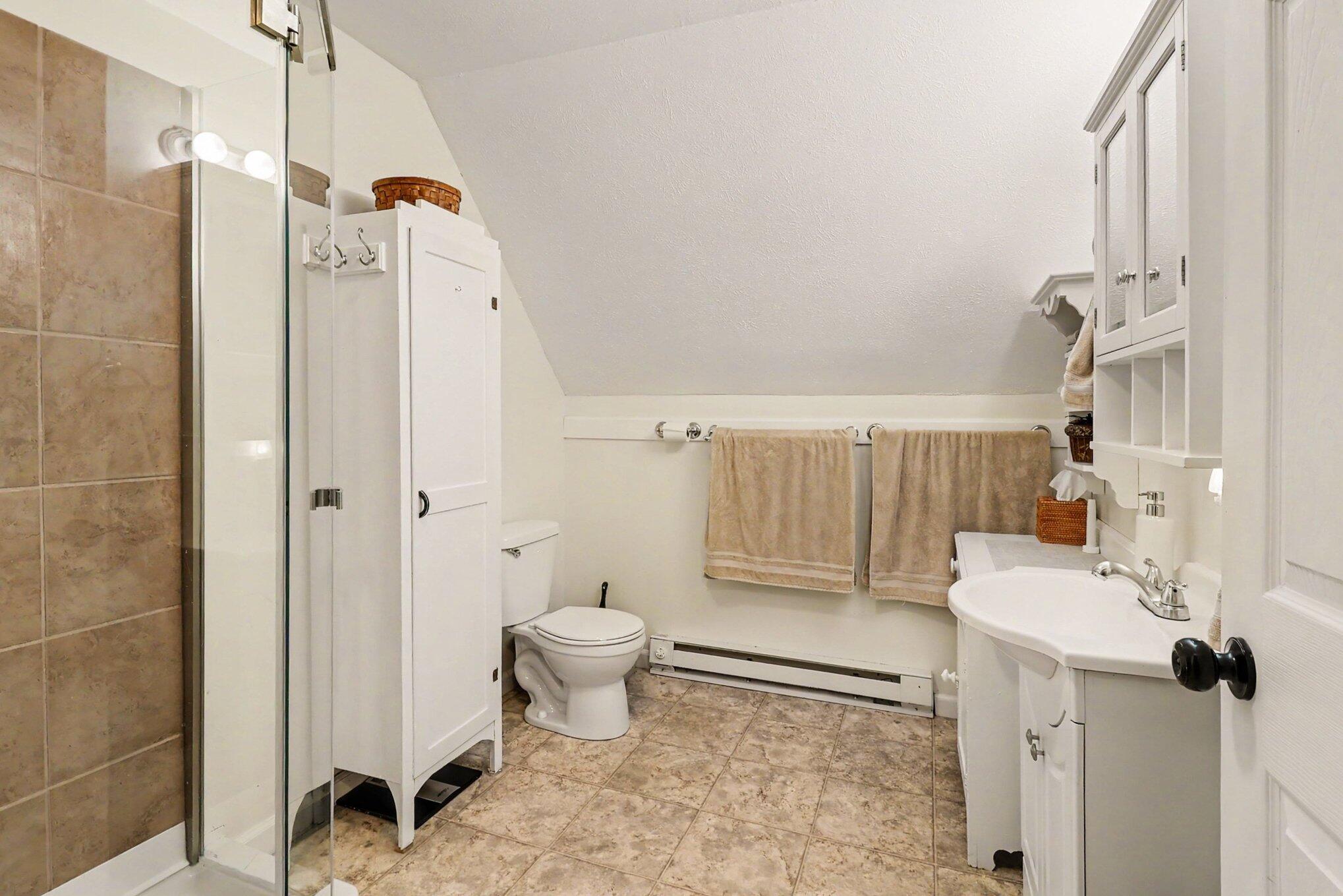 280 7th Street Manistee, MI 49660 - Photo 24 of 32 025_file_4100