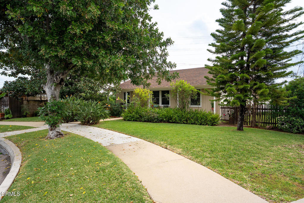 3025 Via Cerro Montebello, CA 90640 - Photo 2 of 21 002-DSC00448-HDR_Web