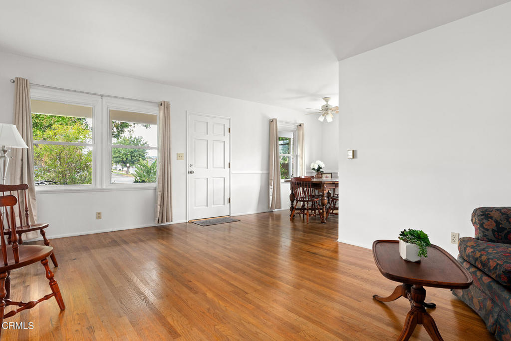 3025 Via Cerro Montebello, CA 90640 - Photo 6 of 21 005-DSC00466_Web