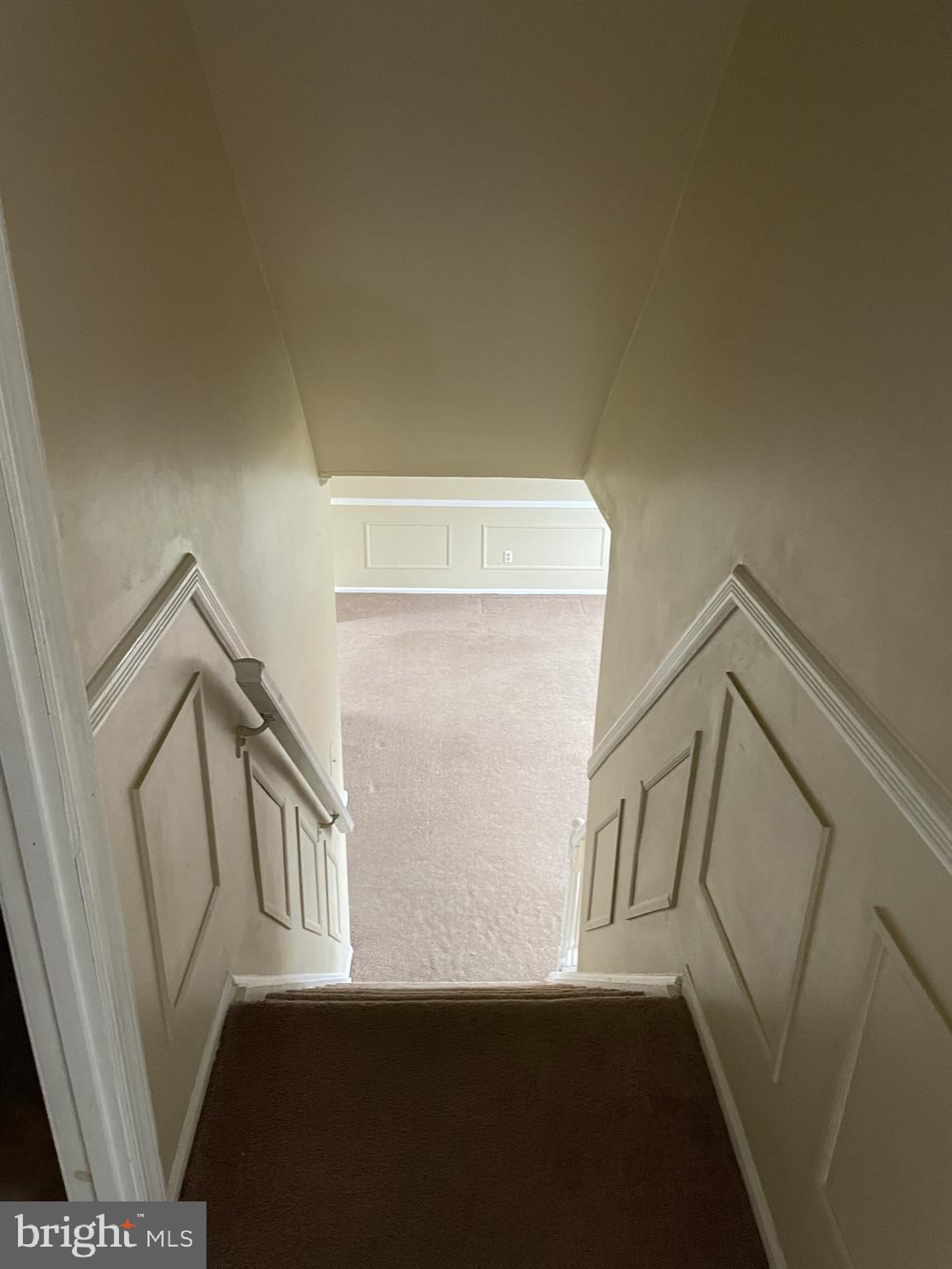 2 White Drive Newark, DE 19702 - Photo 15 of 29 a view of entryway