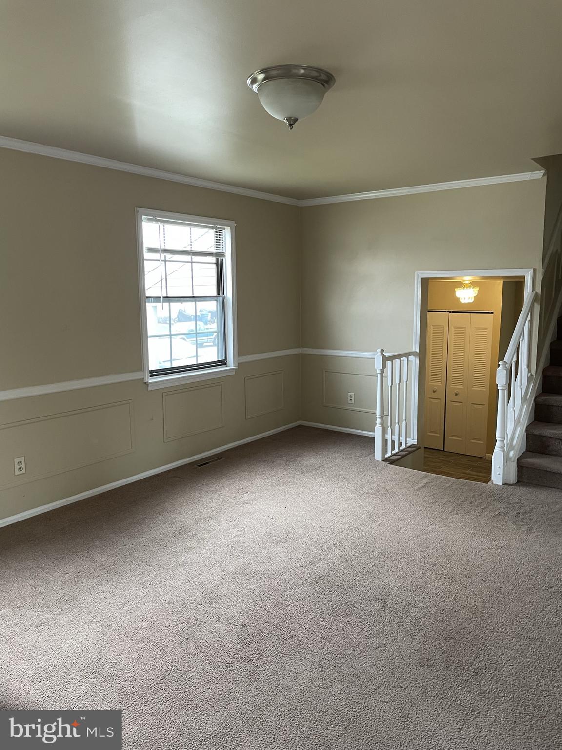 2 White Drive Newark, DE 19702 - Photo 9 of 29 an empty room with windows