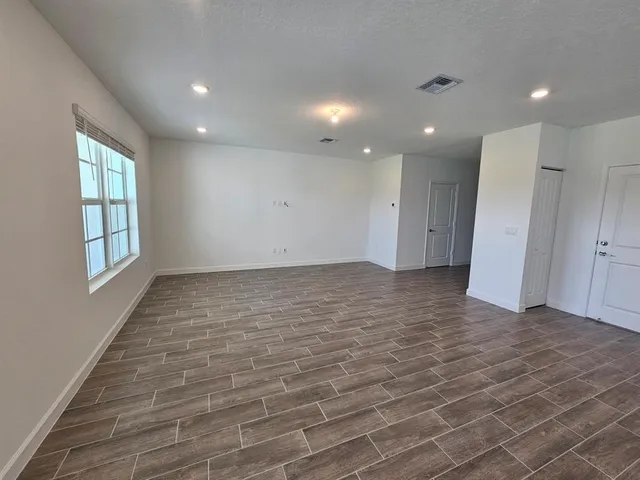 $3,700 | 19672 Whispering Creek Road, West Palm Beach, FL 33470