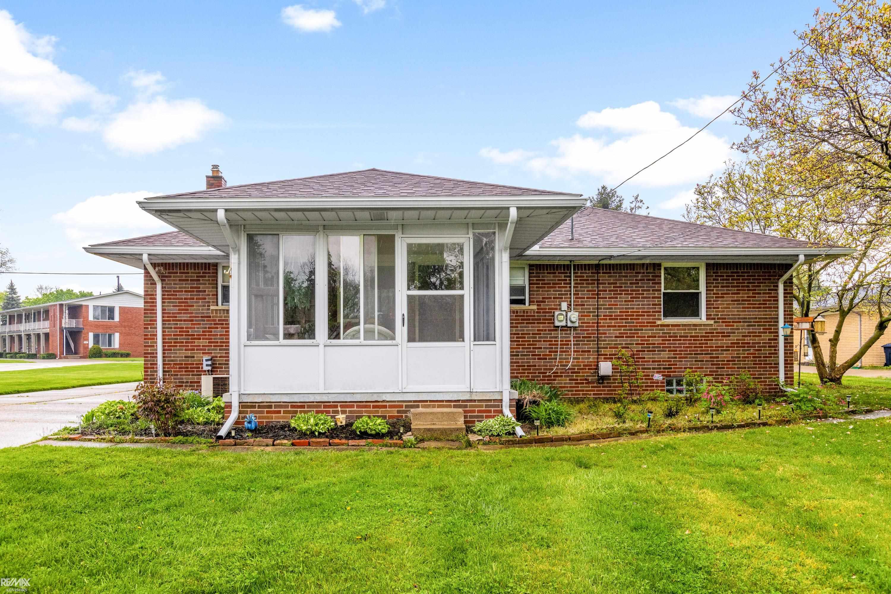 8480 Canal Road Sterling Heights, MI 48314 - Photo 24 of 32 50141458-594d36f8-e014-446d-8e3e-2ca4257ed8d1.JPG