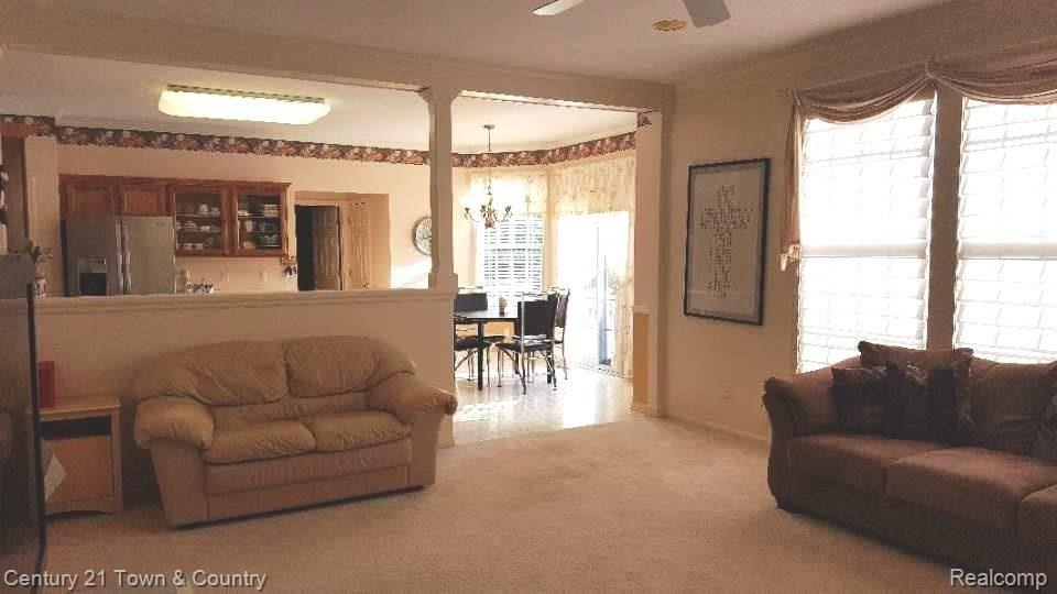 1806 Ring Neck Drive Rochester, MI 48307 - Photo 7 of 34 33.jpg