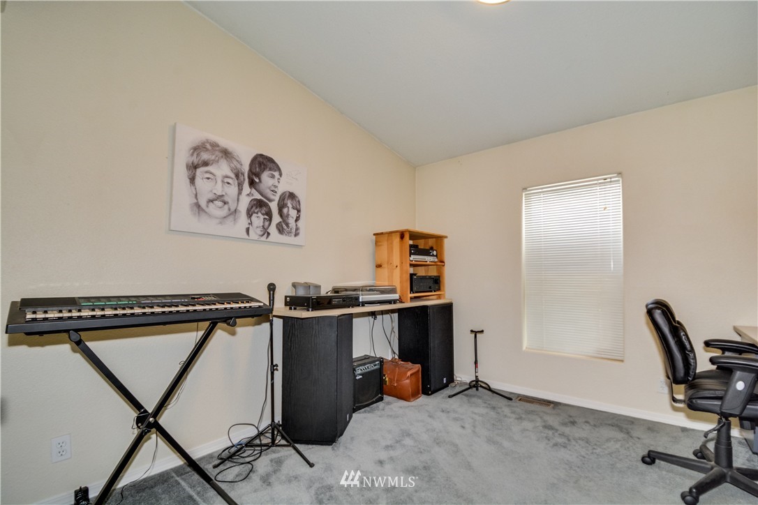 1412 Newberg Road Snohomish, WA 98290 - Photo 18 of 24