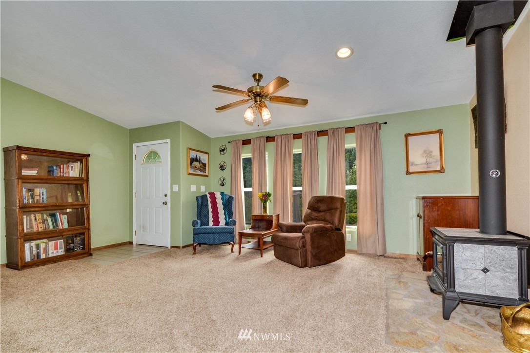 1412 Newberg Road Snohomish, WA 98290 - Photo 9 of 24