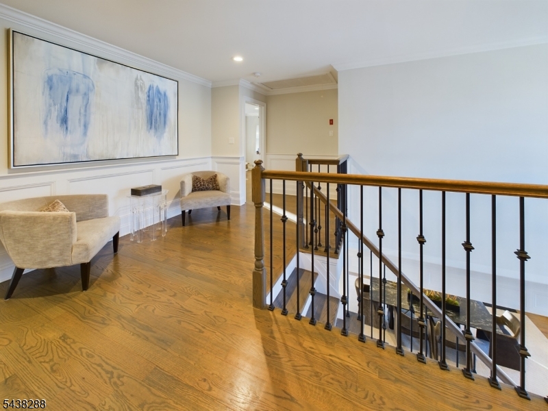 301 Garrett Road Mountainside, NJ 07092 - Photo 17 of 42
