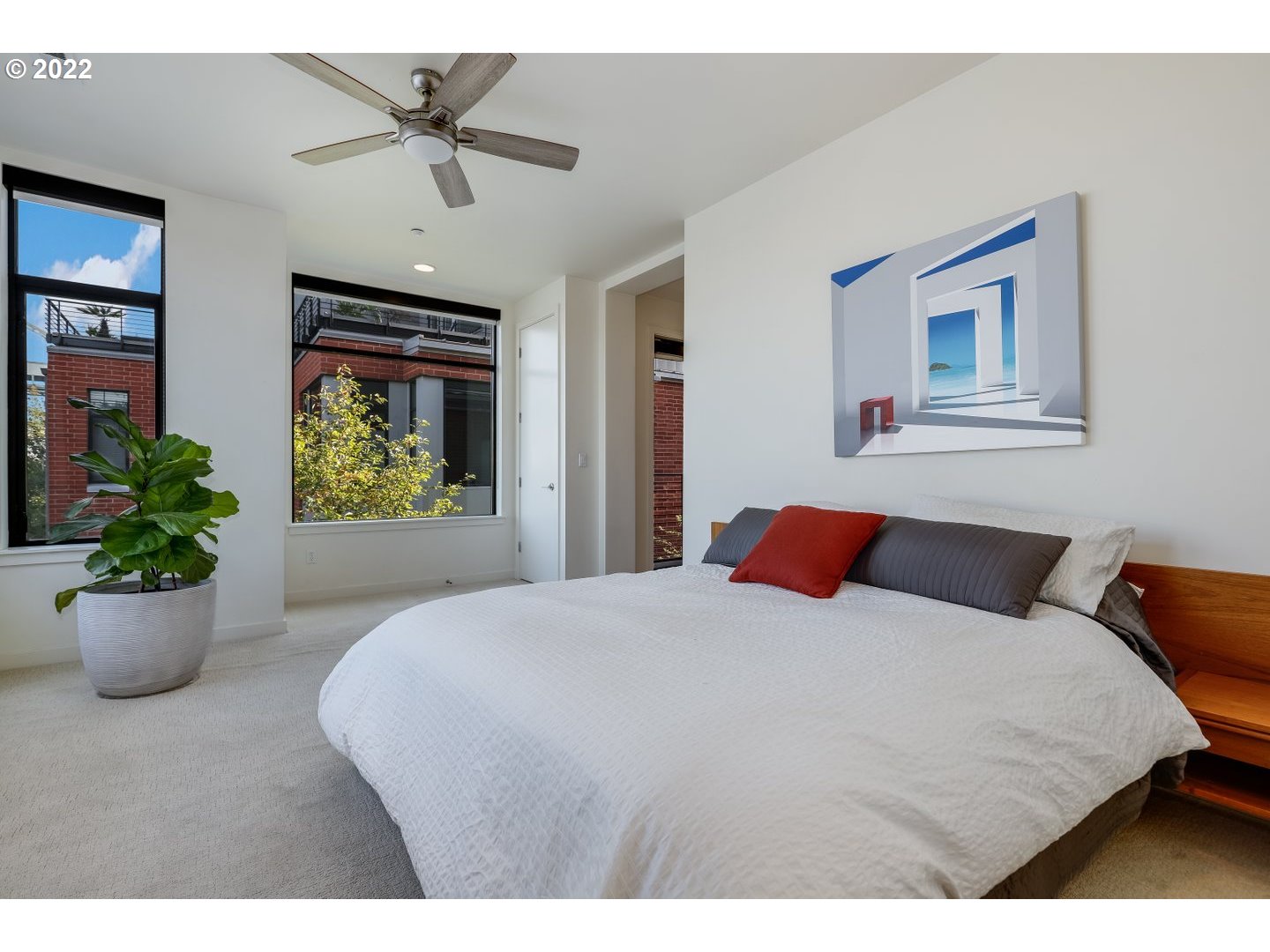 1734 Northwest Riverscape Street Portland, OR 97209 - Photo 19 of 32 Gallery Image 19