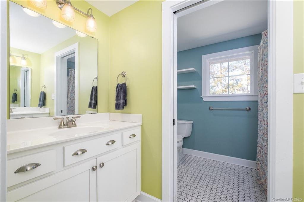 7271 Lynbrook Creek Road Denver, NC 28037 - Photo 14 of 30 Gallery Image 14
