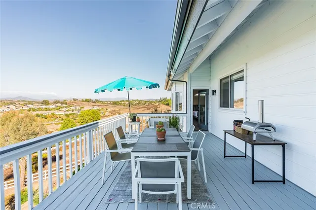 $1,975,000 | 40175 Paseo Sereno, Temecula, CA 92591