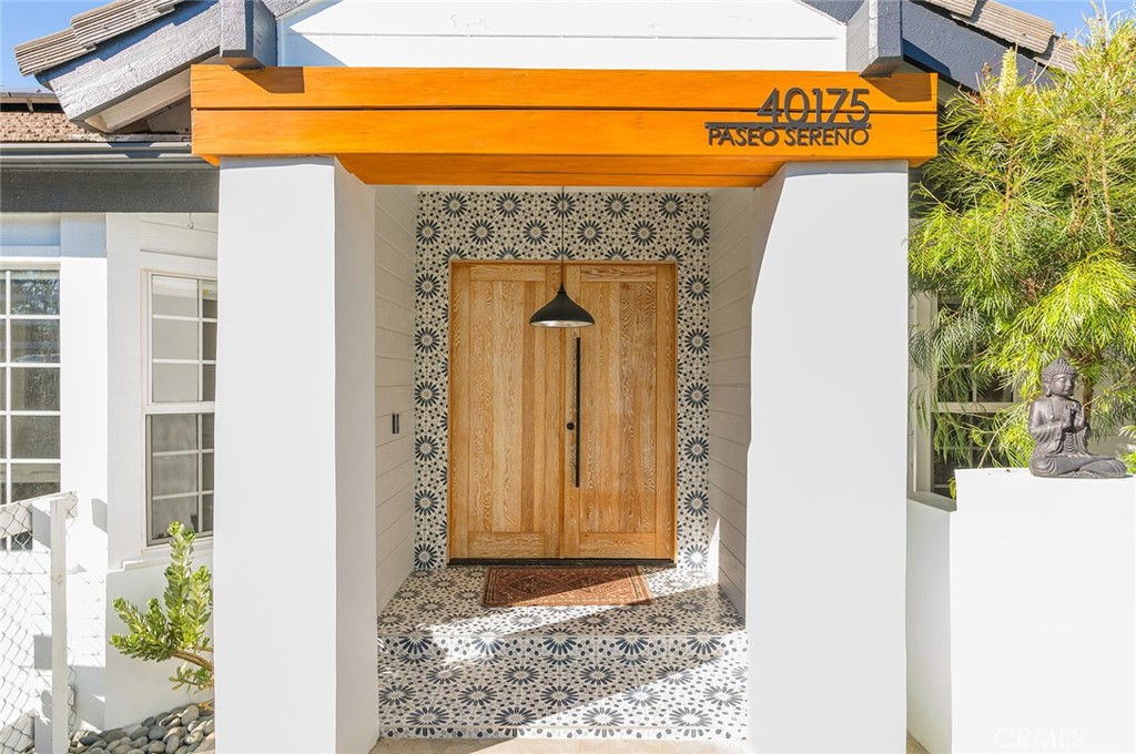 40175 Paseo Sereno Temecula, CA 92591 - Photo 5 of 70